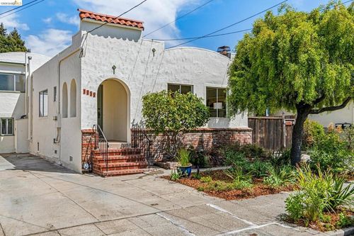 1059 Talbot Ave, Albany, CA, 94706-2331 | Card Image