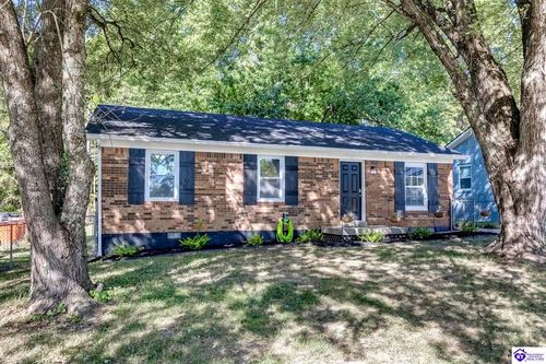 27 W Airview Dr, Elizabethtown, KY, 42701-8634 | Card Image