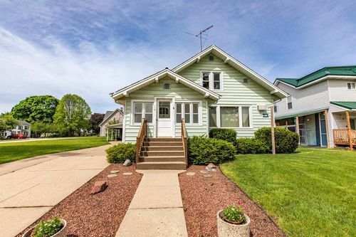 314 S Iowa St, Dodgeville, WI, 53533-1742 | Card Image