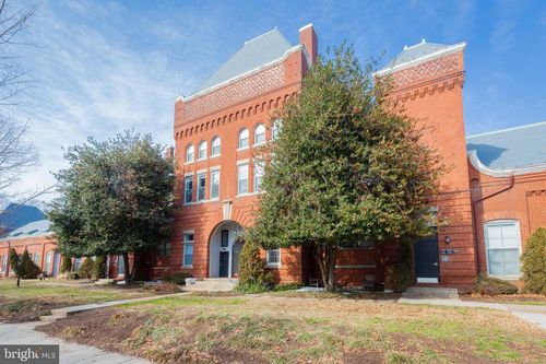 1432-1432 E Capitol St Ne, WASHINGTON, DC, 20003-1572 | Card Image