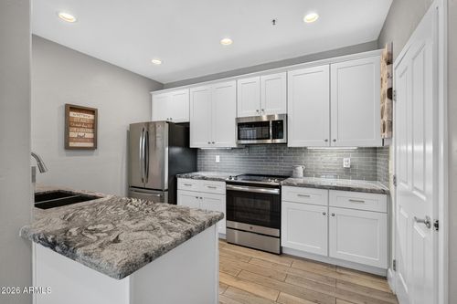 1006-11260 N 92nd St, Scottsdale, AZ, 85260-6165 | Card Image