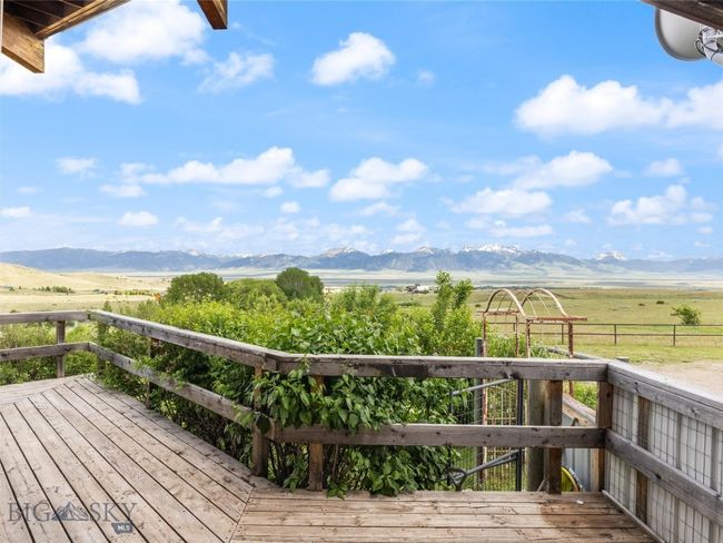 106 Two Bumps Loop E, House other with 3 bedrooms, 2 bathrooms and null parking in Ennis MT | Image 37