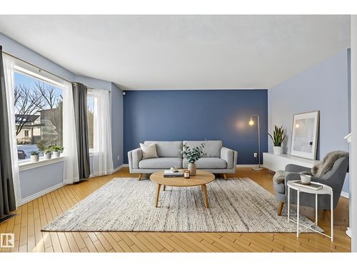 14816 47 St Nw, Edmonton, AB, T5Y2X3 | Card Image