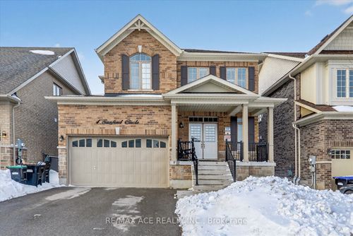 4 Sanford Cir, Springwater, ON, L9X2A8 | Card Image