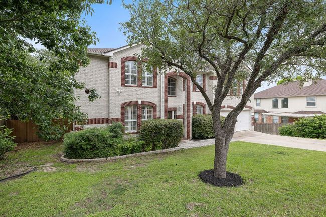 Beautiful curb appeal with large trees! | Image 4