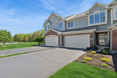 1213 W Lake Dr, Cary, IL, 60013 | Card Image