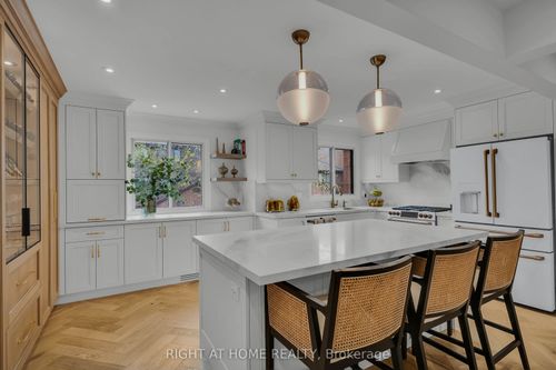 43-4165 Fieldgate Dr, Mississauga, ON, L4W2M9 | Card Image