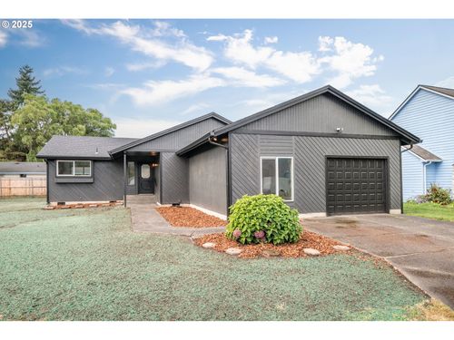 2421 Hickory Ave, Longview, WA, 98632-9455 | Card Image