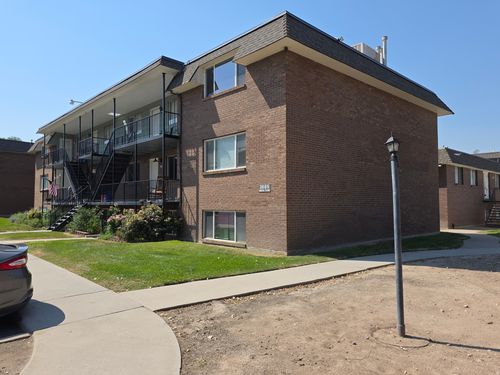 79-3685 S 2200 W, Salt Lake City, UT, 84119-6815 | Card Image