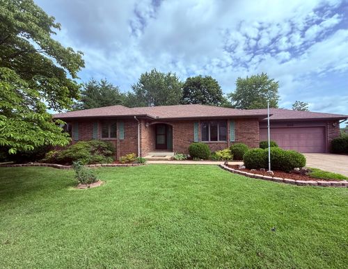 801 E 16th St, Mountain Grove, MO, 65711-1132 | Card Image