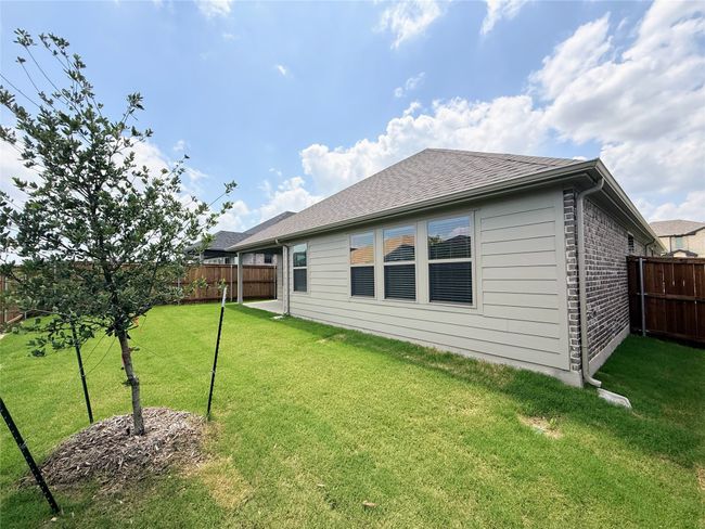 Back of property with brick siding | Image 38