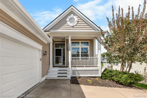 1200 Portsmouth Dr, Howell, MI, 48843-6860 | Card Image