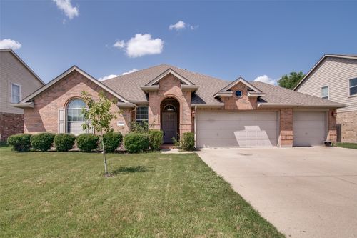 2005 Sumac Dr, Forney, TX, 75126-6333 | Card Image