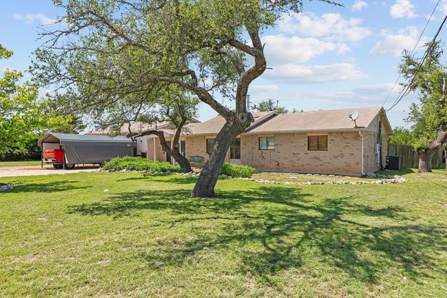 64 Quail Run, Home with 4 bedrooms, 2 bathrooms and 1 parking in Harper TX | Image 25