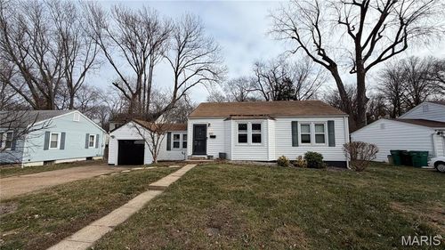 400 Corona Ct, Webster Groves, MO, 63119-2426 | Card Image