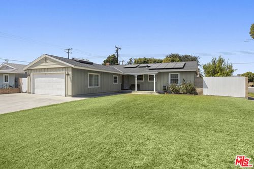 4201 Franklin Ave, Fullerton, CA, 92833 | Card Image