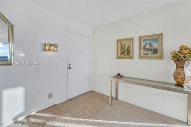 APT-1807 - 2841 N Ocean Blvd, Condo with 2 bedrooms, 2 bathrooms and null parking in Fort Lauderdale FL | Image 9