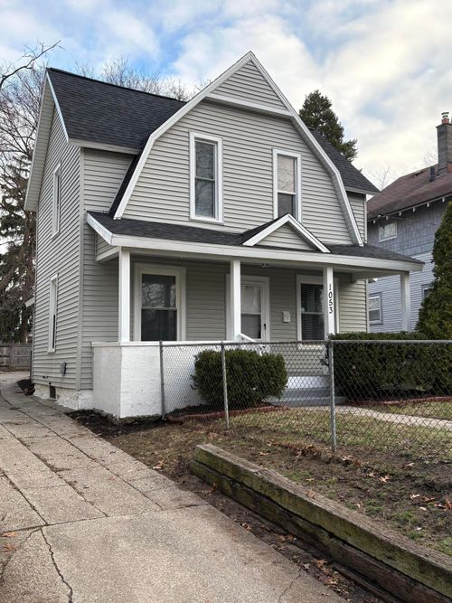 1053 Watkins St, Grand Rapids, MI, 49507-1380 | Card Image