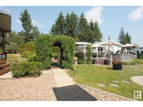 64 Robin Lane, Boyle, AB, T0A0M0 | Card Image