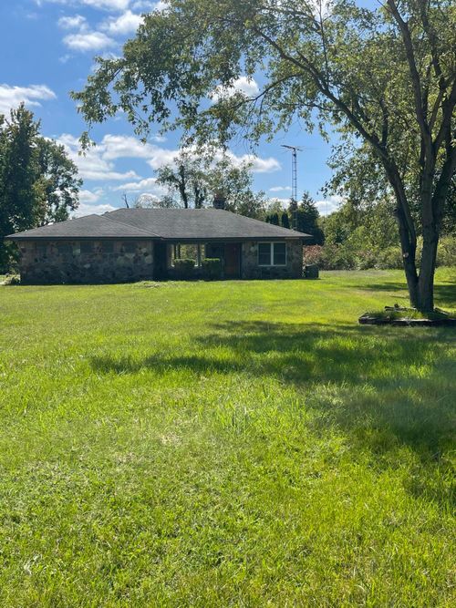 9375 N North Territorial Rd Road, Dexter, MI, 48130 | Card Image