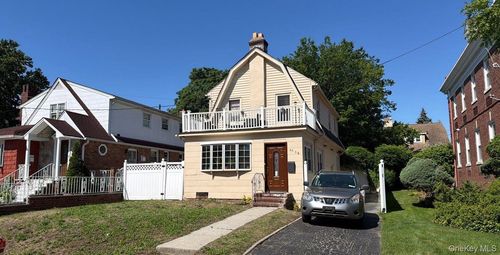 45-18 245th Street, New York, NY, 11362 | Card Image
