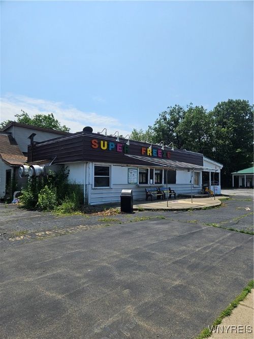 6865 Erie Rd, Derby, NY, 14047-9675 | Card Image