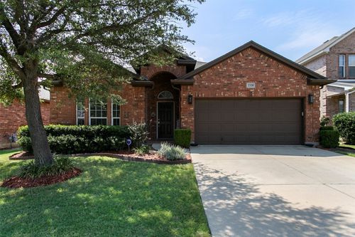 2328 Moccassin Ln, Fort Worth, TX, 76177-7327 | Card Image