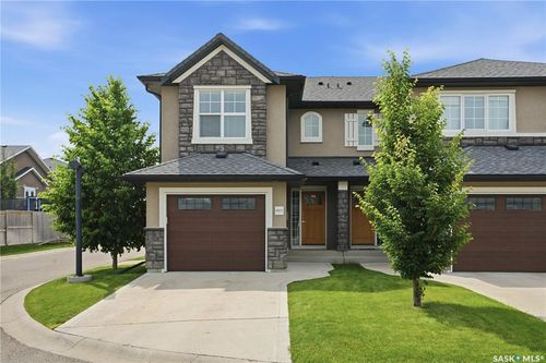 201-2007 Pohorecky Cres, Saskatoon, SK, S7W0V3 | Card Image