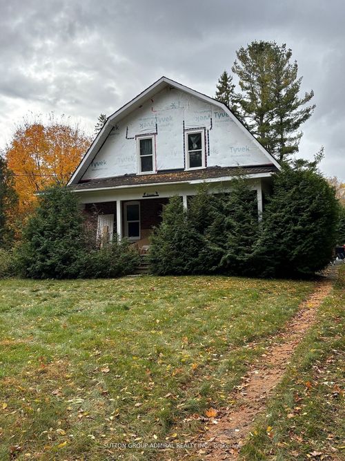 7574 White Rd, Kendal, ON, L0A1E0 | Card Image