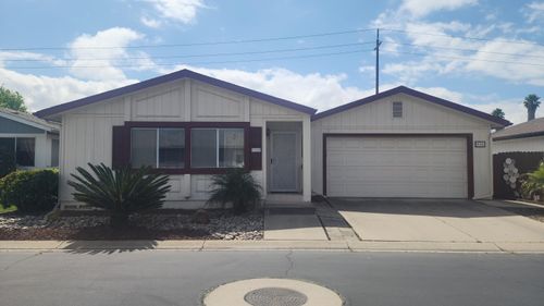 918 Vista Montana, Santa Maria, CA, 93458-8255 | Card Image