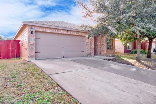 10005 Quail Glen Dr, Fort Worth, TX, 76140-7514 | Card Image