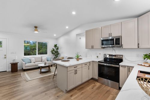 16-1926 Paradise Cir, KURTISTOWN, HI, 96760 | Card Image