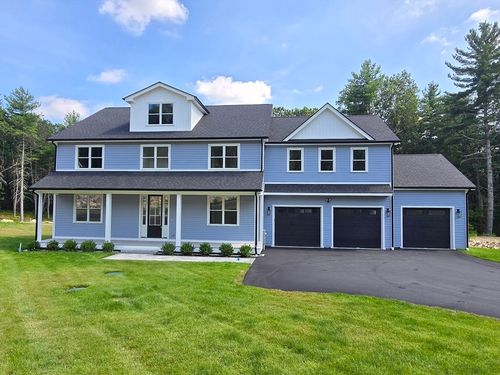 3 Danforth Dr, Holliston, MA, 01746-1298 | Card Image