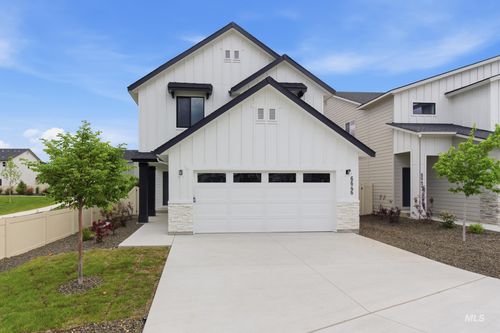 6646 W Black Butte Dr, Meridian, ID, 83646-2076 | Card Image