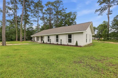 44089 Easy St, Hammond, LA, 70403-5201 | Card Image