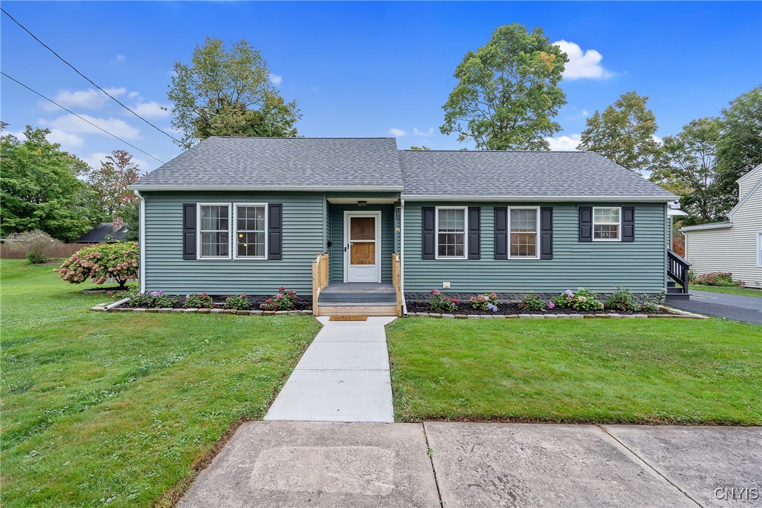 Sylvan St, Oneida, NY 13421