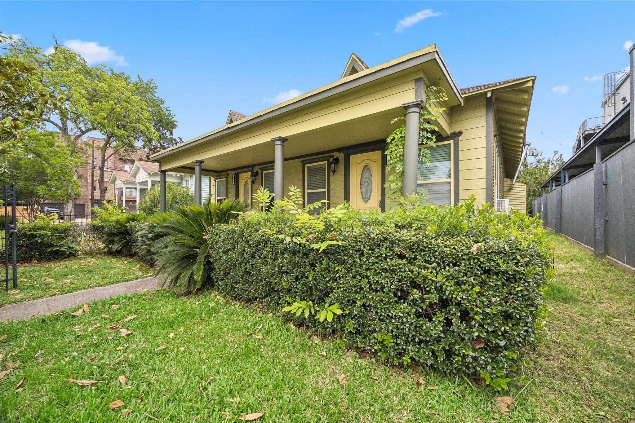 Residential Income in Houston 2