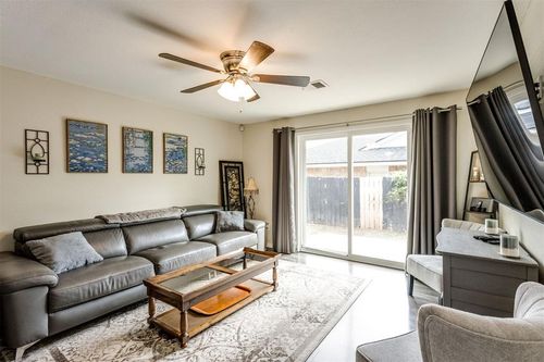 4300 S Vickie Drive, Del City, OK, 73115 | Card Image