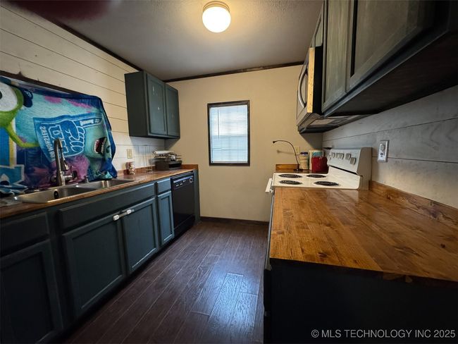 120917 Honey Suckle Rd, House other with 2 bedrooms, 2 bathrooms and null parking in Eufaula OK | Image 13