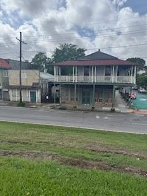 601 Patterson Street, New Orleans, LA, 70114 | Card Image
