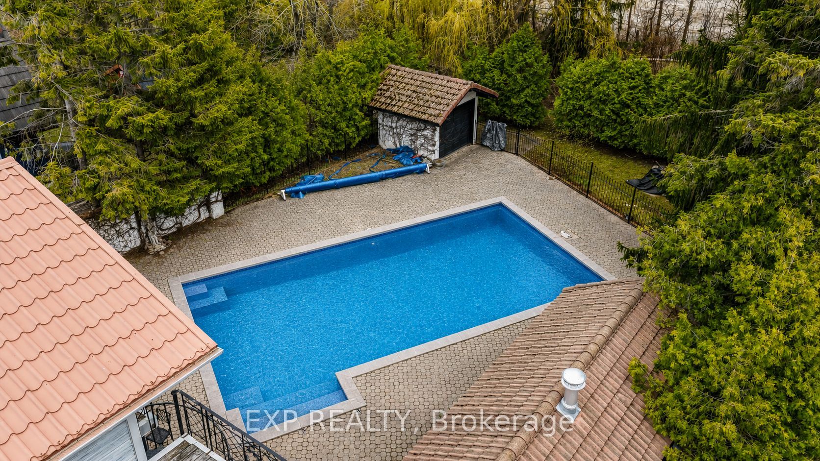 Residential Lease in Blue Mountains 2