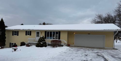 164 Blue Bird Ln, GAYS MILLS, WI, 54631-8219 | Card Image