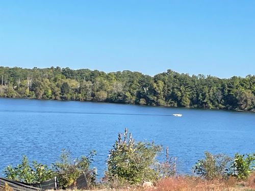 225 E 17th St, Traverse City, MI, 49684-4189 | Card Image