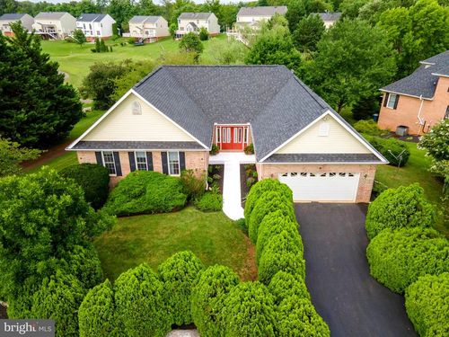 681 Turnberry Dr, CHARLES TOWN, WV, 25414-5244 | Card Image