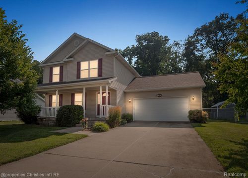 4936 Pine Hill Dr, Potterville, MI, 48876-8617 | Card Image