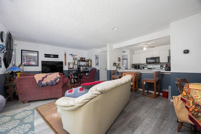 19B - 4859 Brice Pond Dr, Condo with 3 bedrooms, 2 bathrooms and null parking in Canal Winchester OH | Image 10