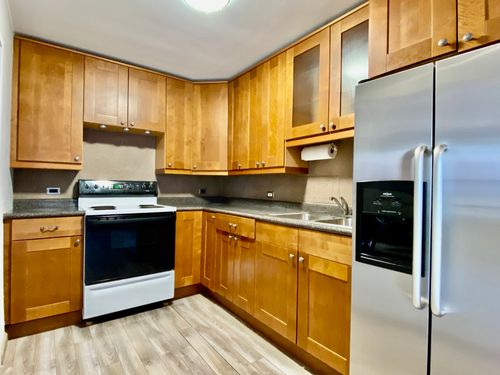 apt-25k-6157 N Sheridan Rd, Chicago, IL, 60660-5837 | Card Image