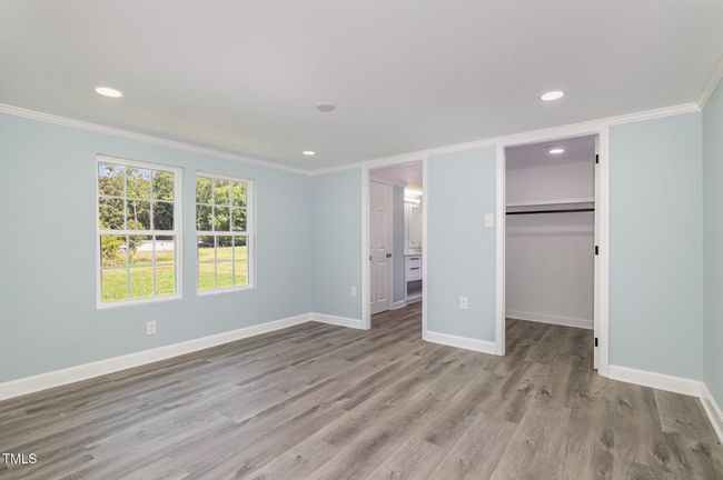 Master Bedroom | Image 12