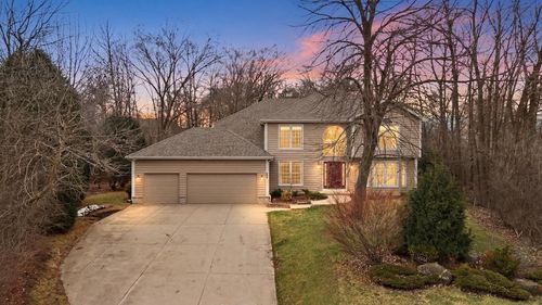 12685 W Barbary Court, New Berlin, WI, 53151 | Card Image