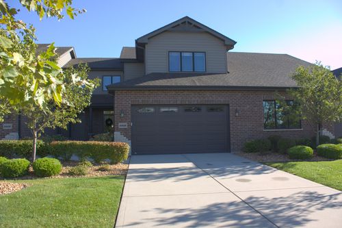 10628 Revere Cir, Mokena, IL, 60448-2466 | Card Image